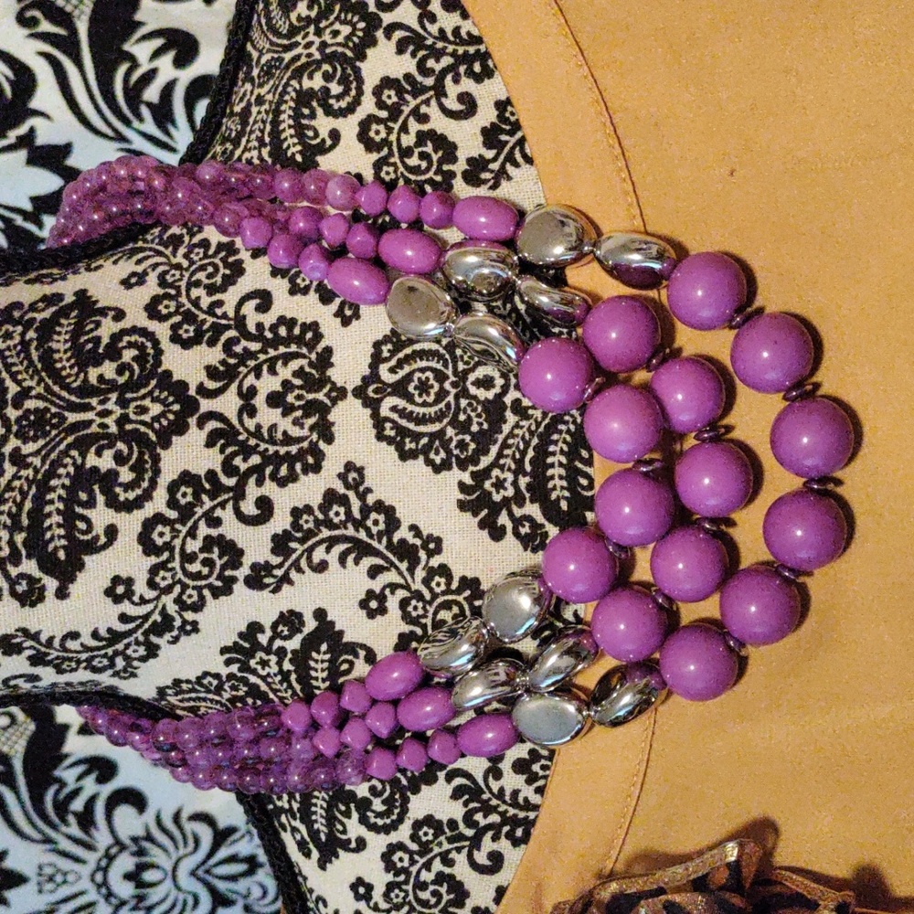 Purple paparazzi necklace and earring set